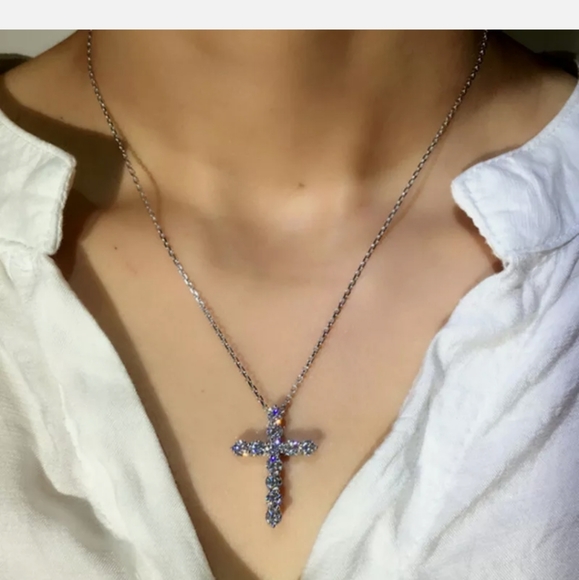 Sterling Silver White Sapphire Diamond Necklace - Picture 2 of 4